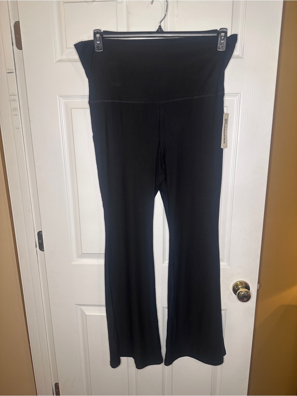 No Boundaries Black Wide-Leg Leggings